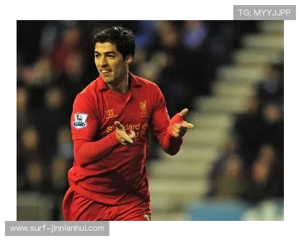 路易斯·苏亚雷斯：从乌拉圭天才到世界足坛传奇的崛起与成就